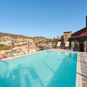 3* מלון Catalonia Park Gueell