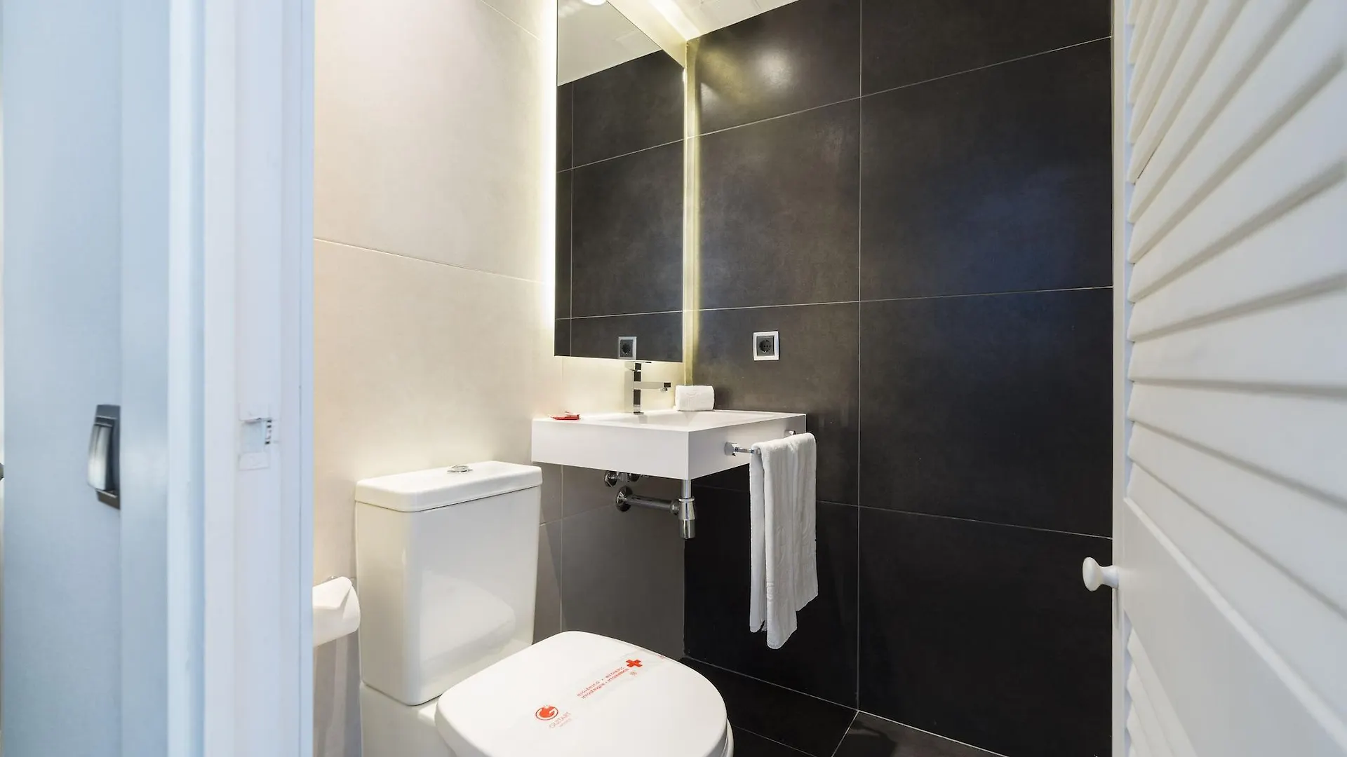 Guitart Grand Passage Hotel Barcelona 4*,